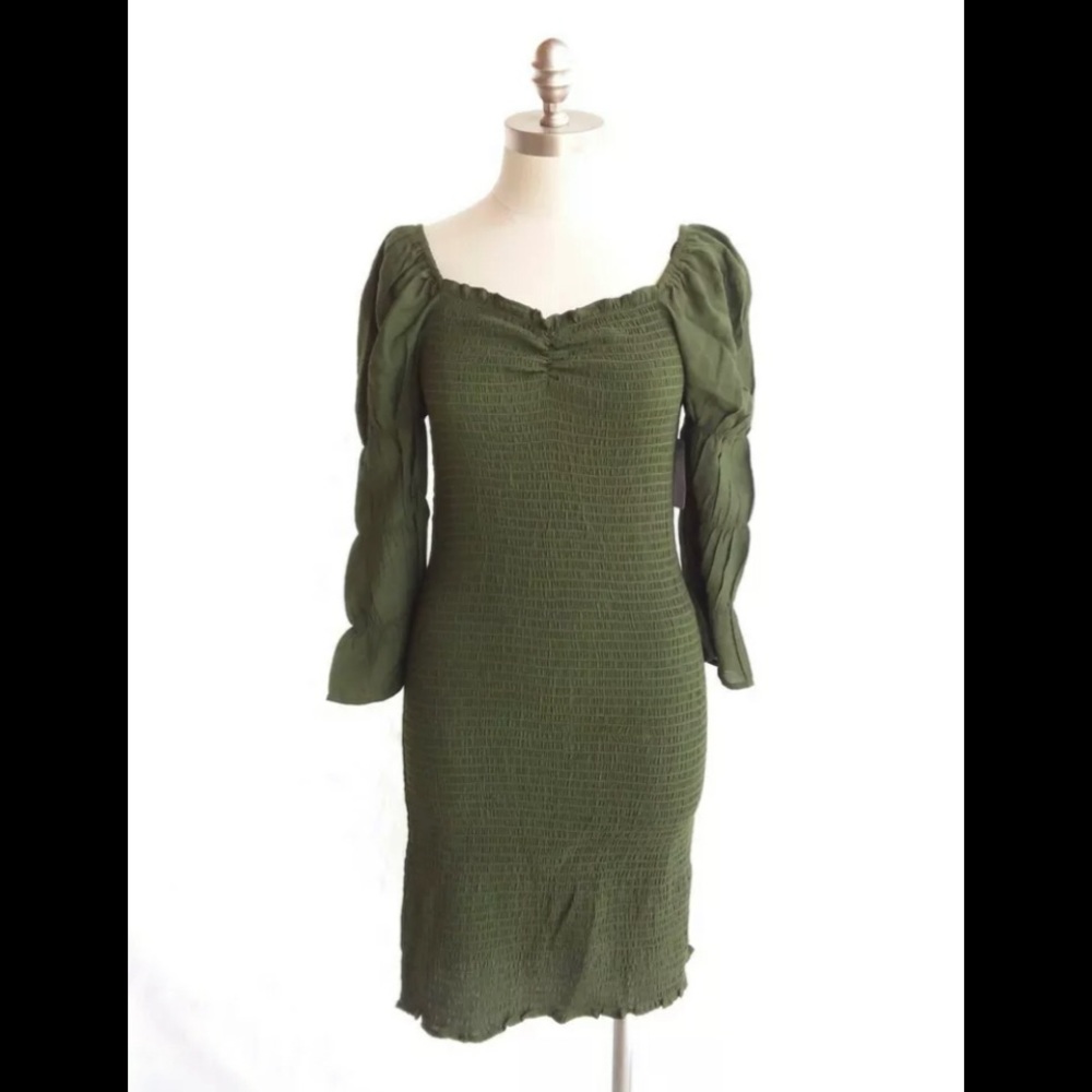 ROMANTIC SMOCKED GREEN DRESS SIZE L